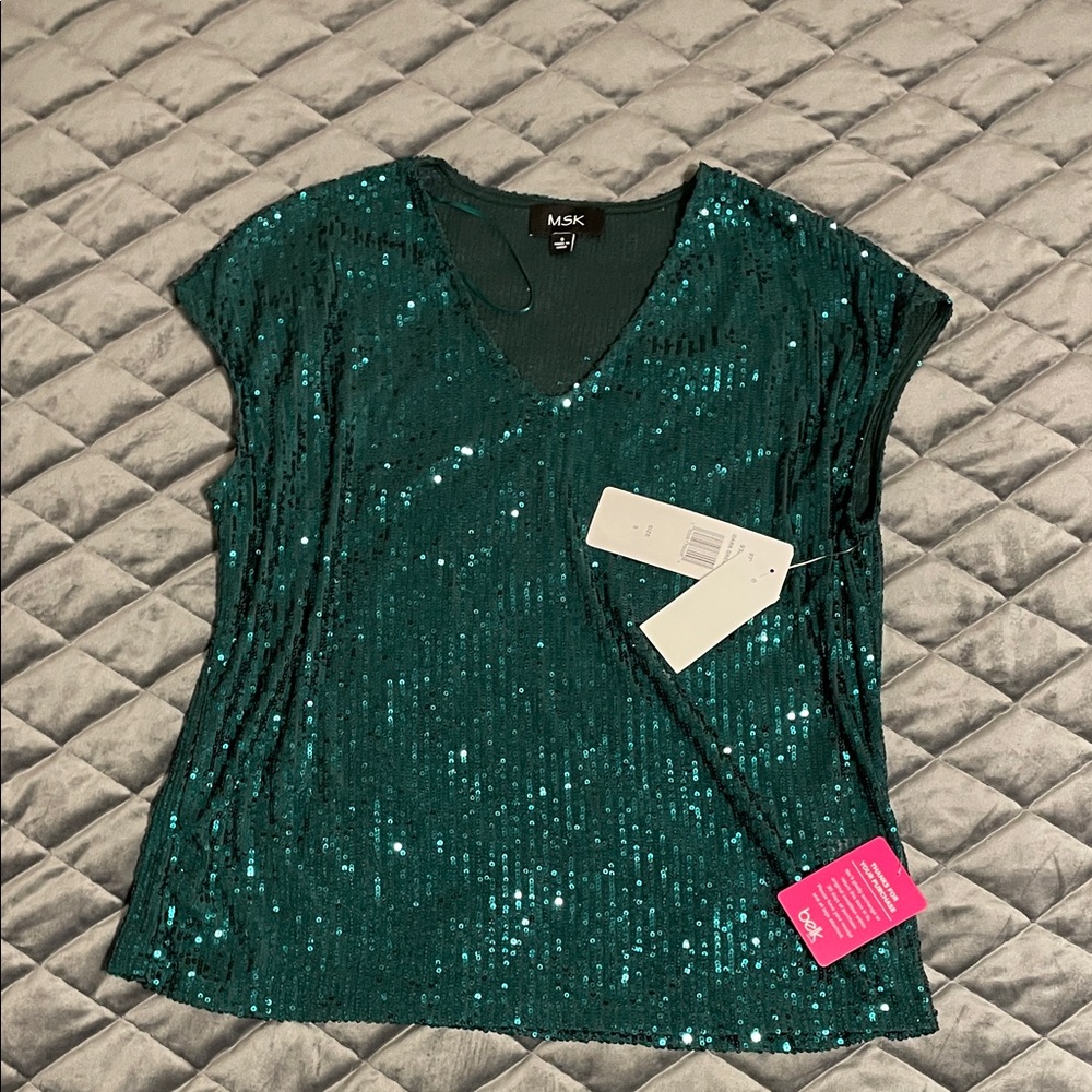 MSK Emerald Sequin Short Sleeve Top